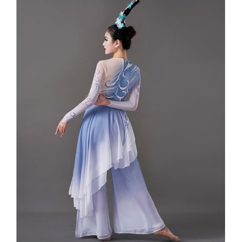 Women girls blue gradient Chinese folk dance costumes waterfall sleeves ancient traditional fairy hanfu princess umbrella fan classical dance dresses